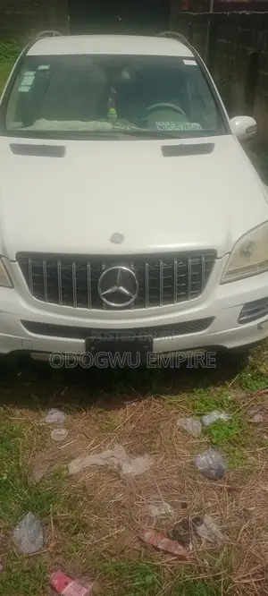 Mercedes-Benz C350 2008 White