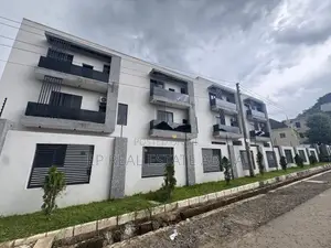 4bdrm Townhouse/Terrace in Dawaki for sale