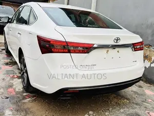 Toyota Avalon 2018 White