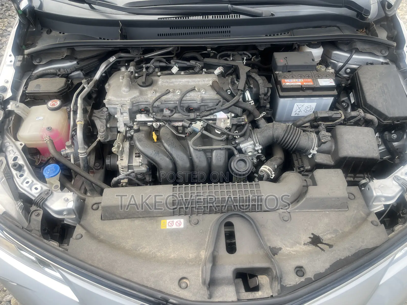 Toyota Corolla 2022 Silver