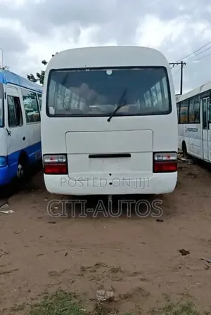 Toyota Coaster 2010 White