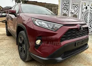 Toyota RAV4 2023 Red
