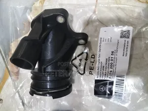 Mercedes M276 Original Coolant Hose Connector Water Outlet A
