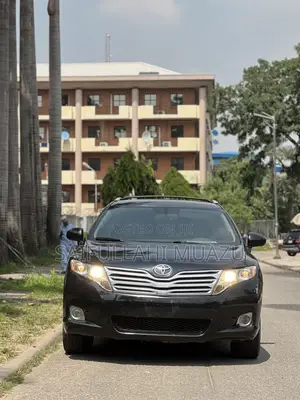 Toyota Venza 2010 Black