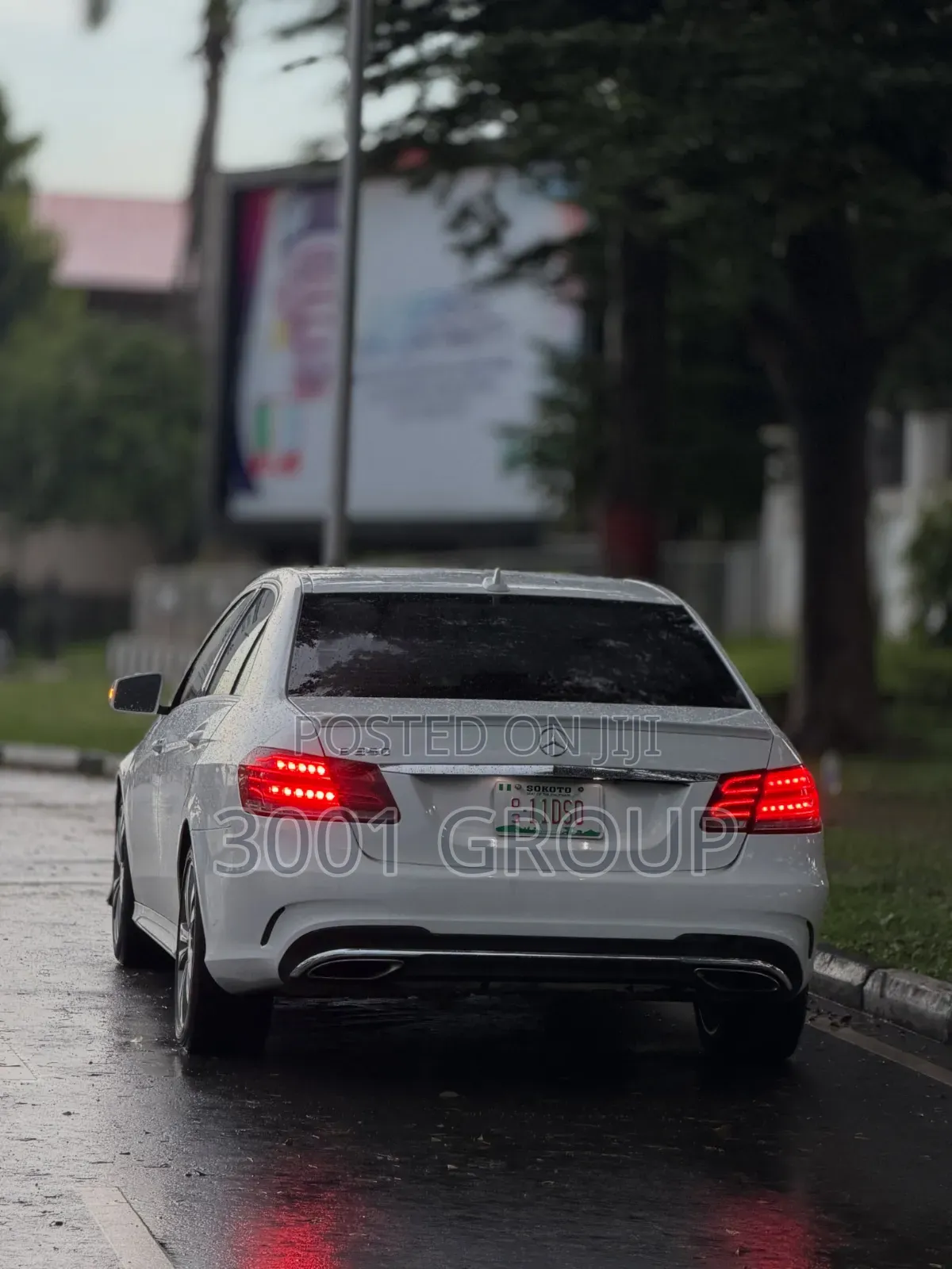 Mercedes-Benz E350 2014 White