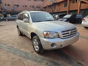 Toyota Highlander 4x4 2005 Silver