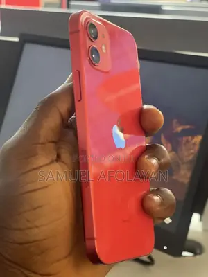Apple iPhone 12 128 GB Red