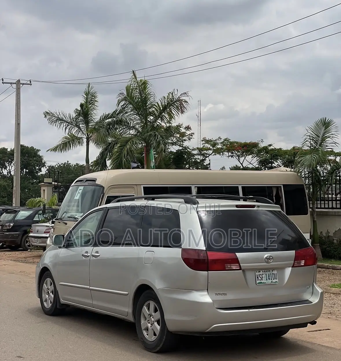 Toyota Sienna 2005 Silver