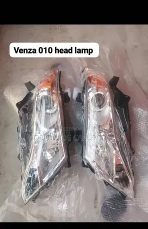 Venza 2010 Headlight/Headlamp
