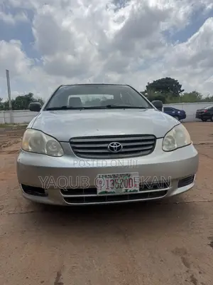 Toyota Corolla 2004 Silver