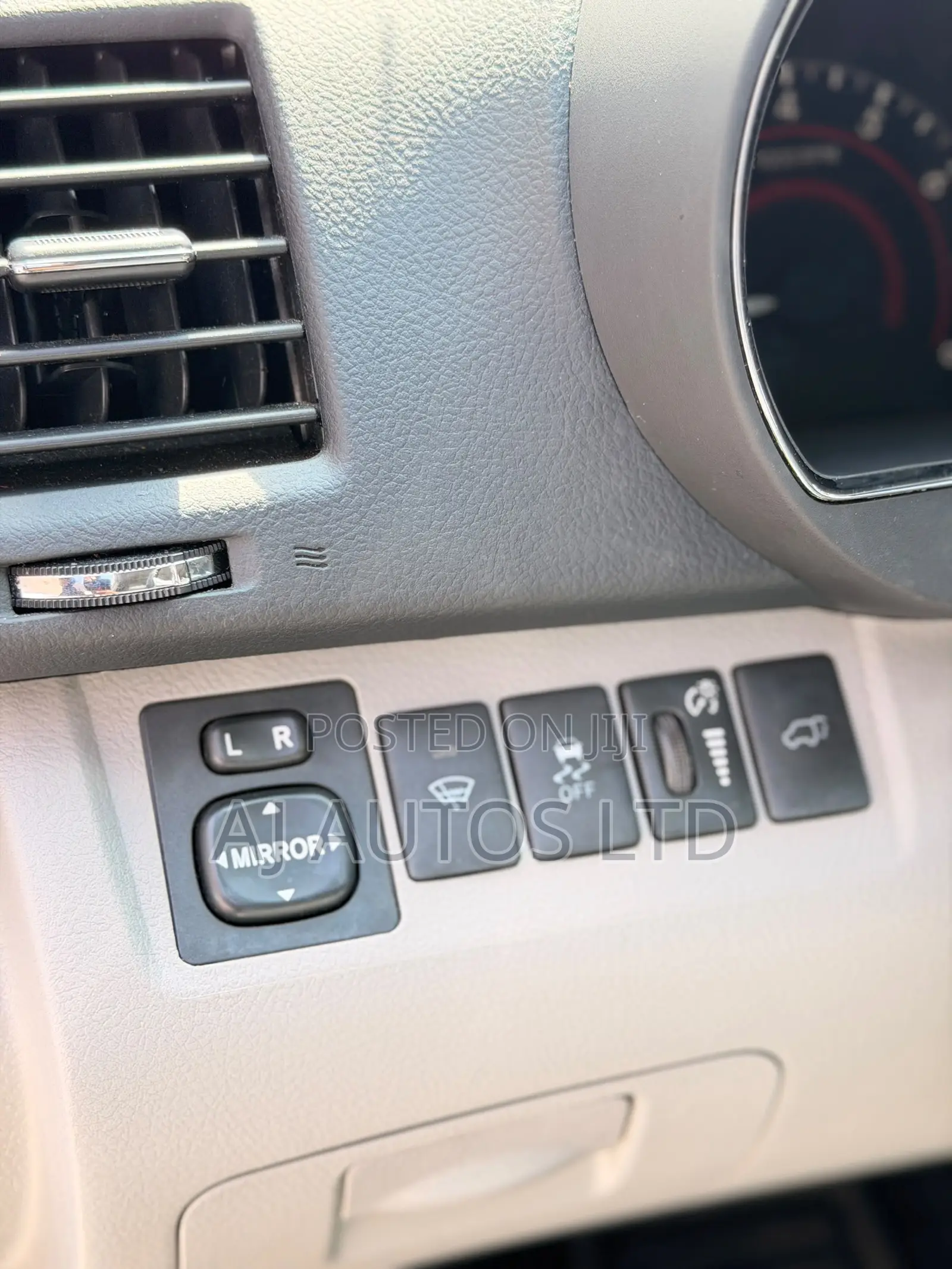 Toyota Highlander Limited 2011 Silver