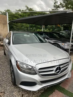 Mercedes-Benz C300 Luxury 4Matic Sedan AWD (2.0L 4cyl 7A) 2016 Silver