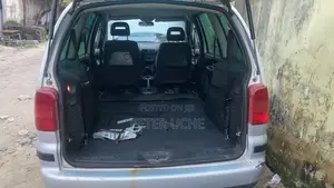 Volkswagen Transporter 2005 Silver