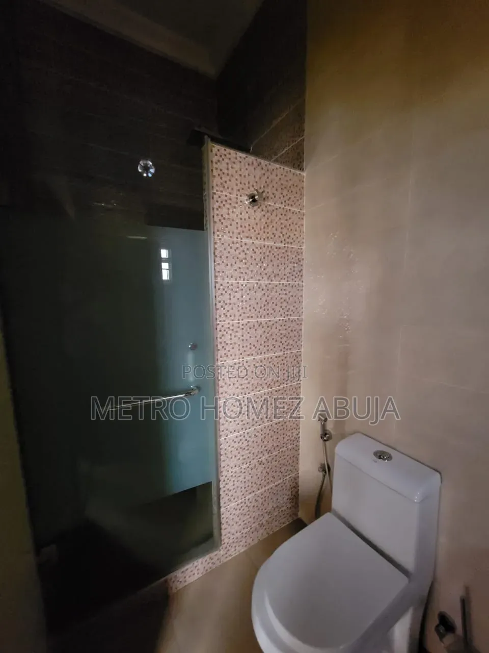2bdrm Apartment in Kaura for rent
