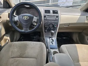Toyota Corolla 2006 Gold