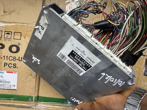 Ecu Brain Box Lexus Gx470 2004-2006 4.7l V8 at 2uz-Fe 89661-60b40