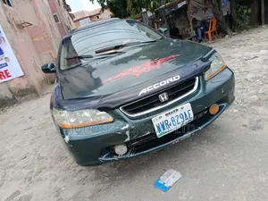 Honda Accord 2000 Green