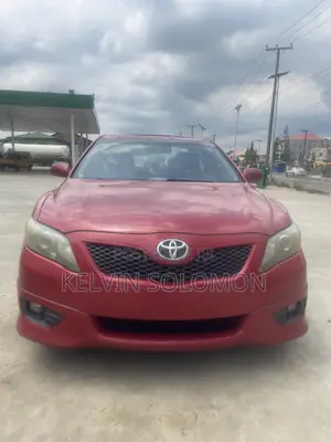 Toyota Camry SE V6 4dr Sedan (3.5L 6cyl 6AM) 2010 Red