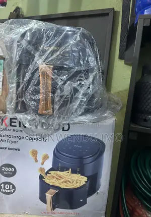 Kenwood Extra Large Capacity Air Fryer (10L, 2800W) - Model AKF 600WB