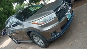 Toyota Highlander 2015