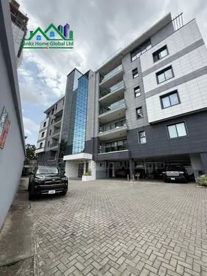 3bdrm Apartment in Lekki Phase 1 for rent