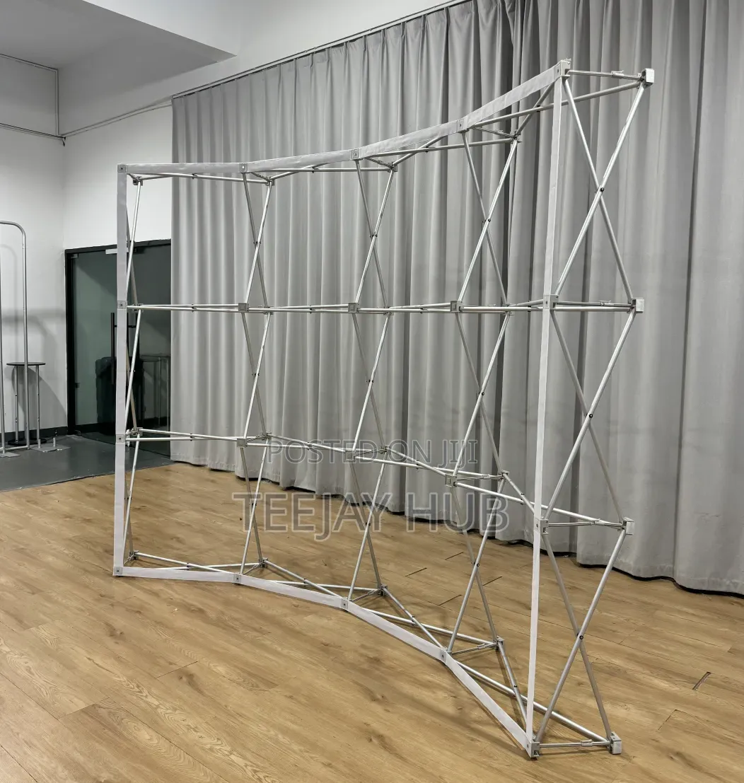 Popup Backdrop Stand