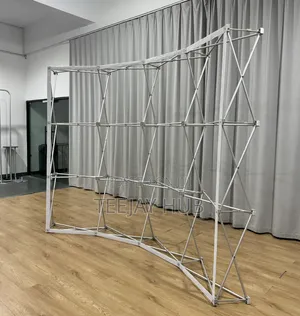 Popup Backdrop Stand