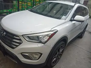Hyundai Santa Fe 2014 White