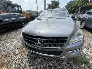 Mercedes-Benz M Class ML 350 4Matic 2013 Gray