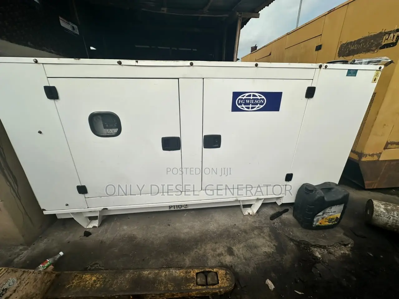100kva FG Wilson Giant Soundproof Generator