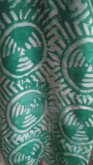 Kampalas Creepe and Silk