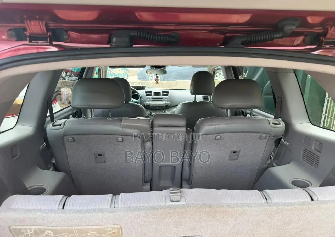 Toyota Highlander 2010 Red