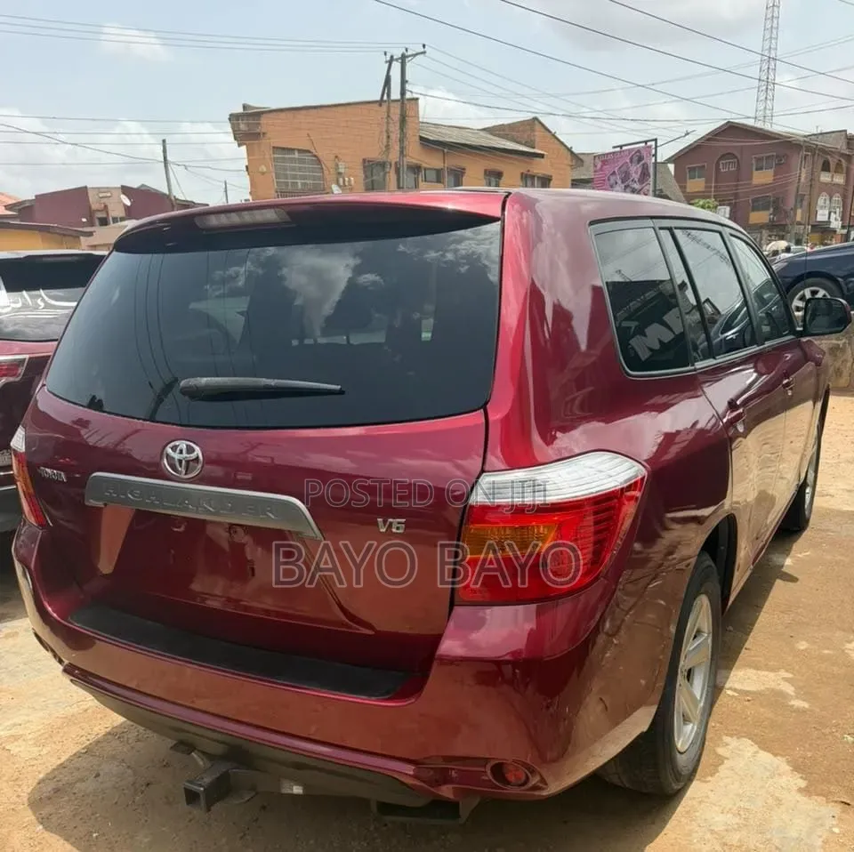Toyota Highlander 2010 Red