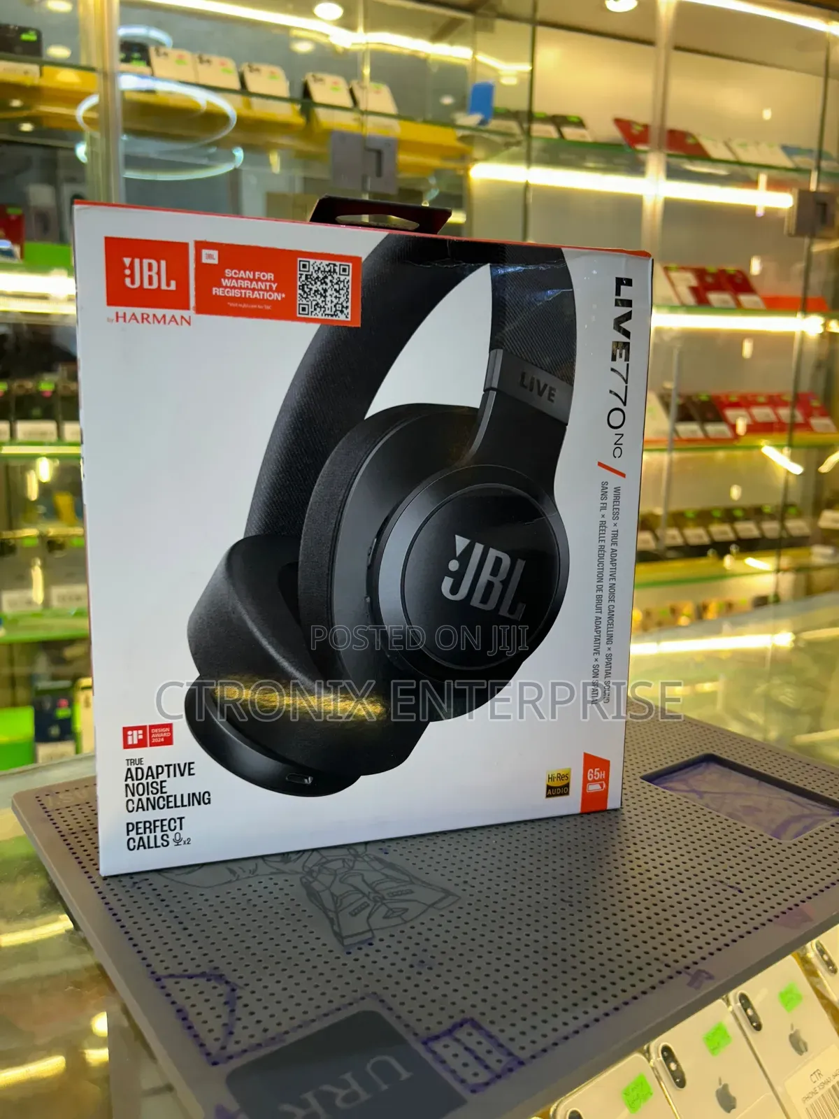 JBL Live 770