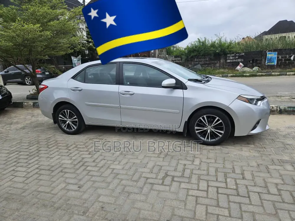 Toyota Corolla 2016 Silver