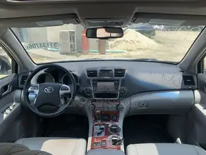 Toyota Highlander 2013 White
