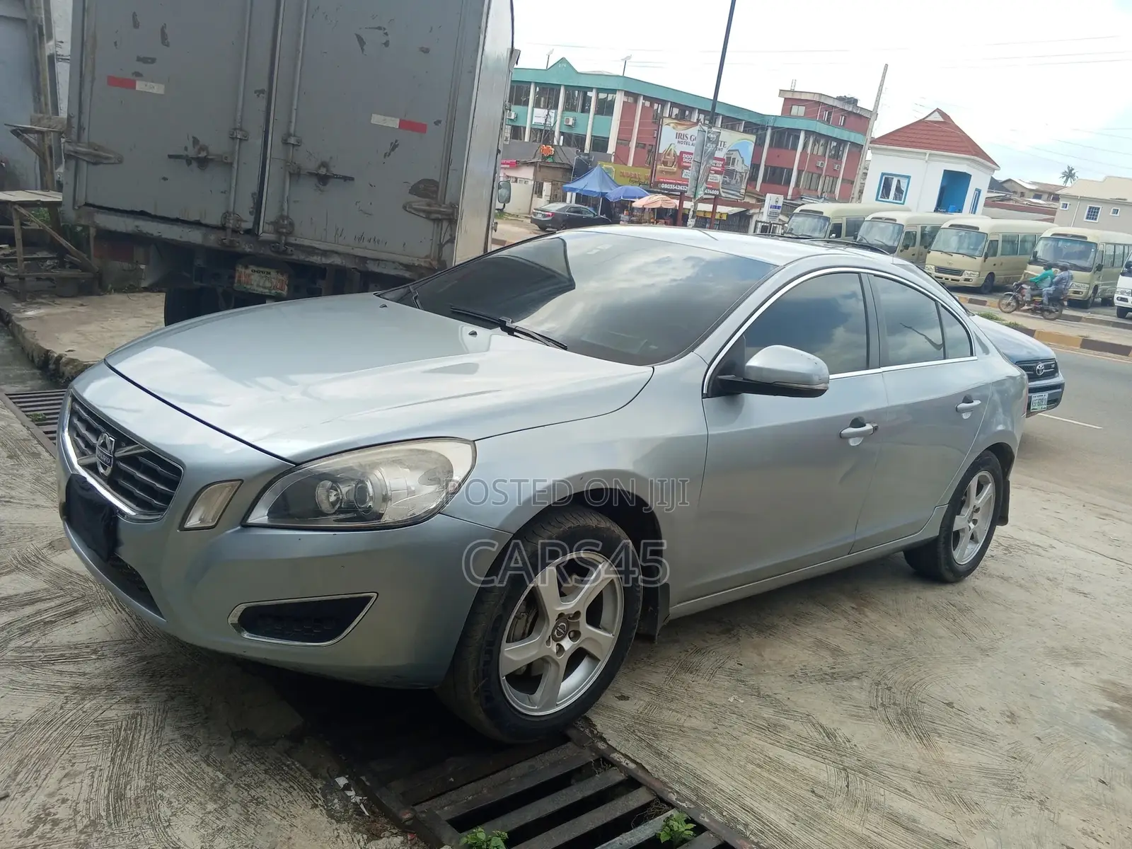 Volvo S60 2013 Silver