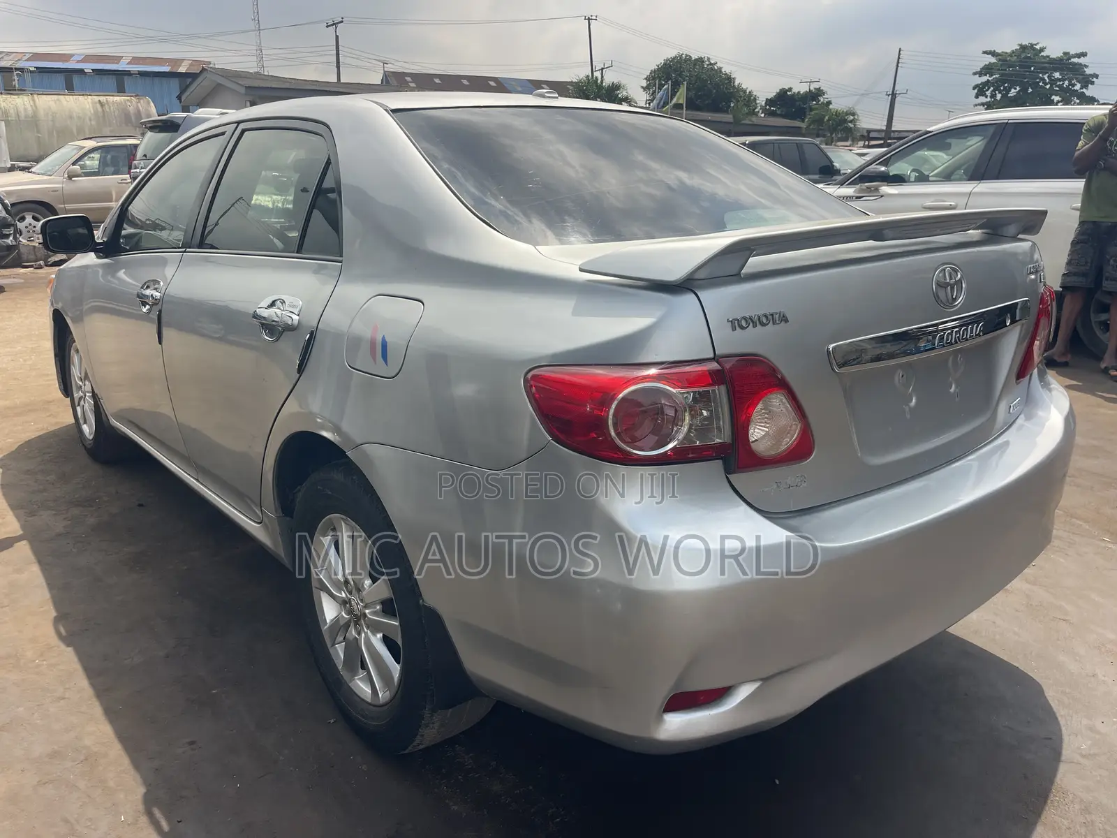 Toyota Corolla 2010 Silver