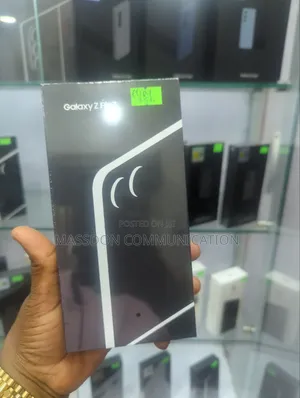 New Samsung Galaxy Z Flip7 256 GB Black