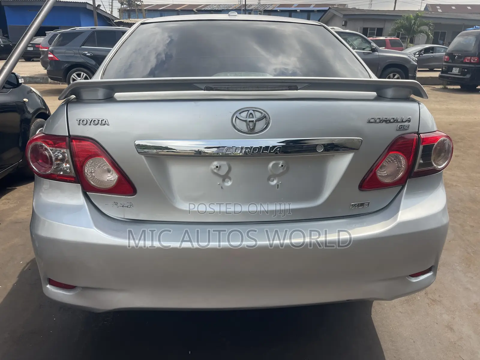 Toyota Corolla 2010 Silver
