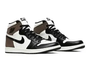 Air Jordan 1 Retro High OG 'Dark Mocha'