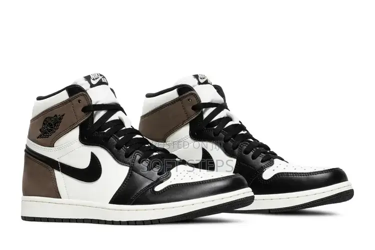 Air Jordan 1 Retro High OG 'Dark Mocha'