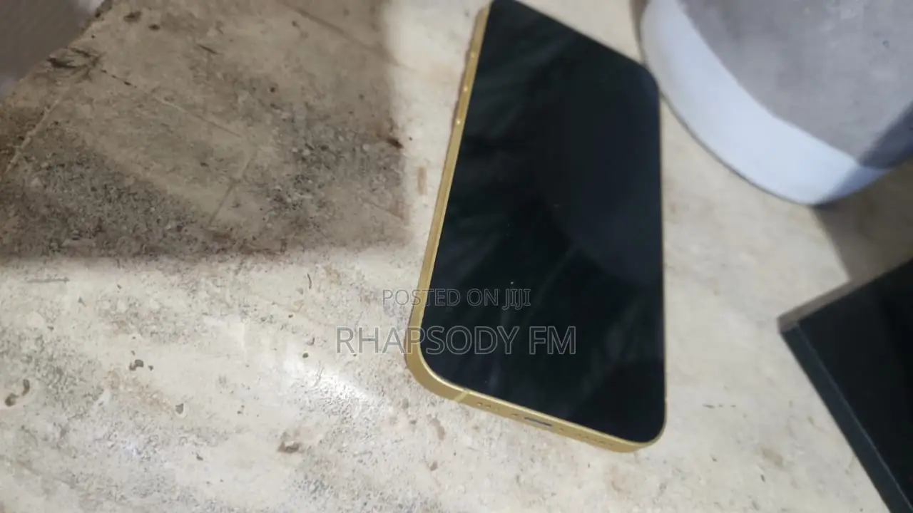 Apple iPhone 14 128 GB Yellow