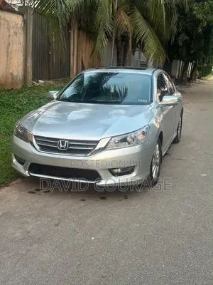 Honda Accord EX-L V-6 4dr Sedan w/Navigation (3.5L 6cyl 6A) 2014