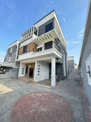 5bdrm House in Omole Phase 1 for sale