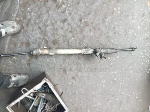 Toyota Tacoma & 4runner 2010 Power Steering Rack