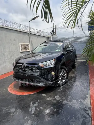 Toyota RAV4 Limited AWD 2019 Black