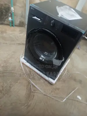 LG 10.5kg Modern Front-Load Washing Machine