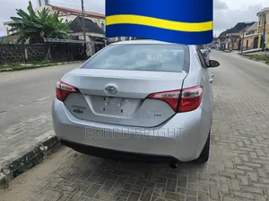 Toyota Corolla 2016 Silver