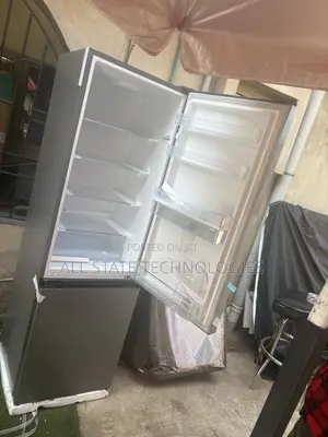 Hisense RD-35DCB Family Refrigerator With Water Dispenser